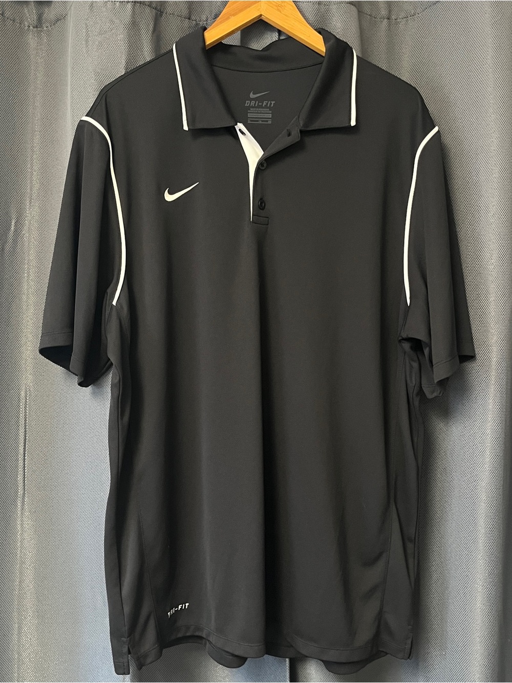 Nike Dri-Fit Men’s Polo XL